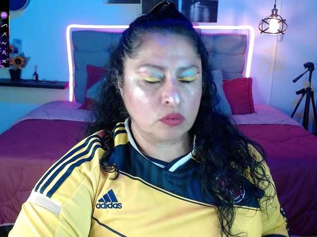 keyla01 live cam on BongaCams
