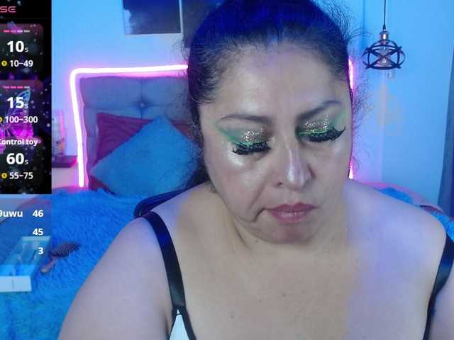keyla01 live cam on BongaCams