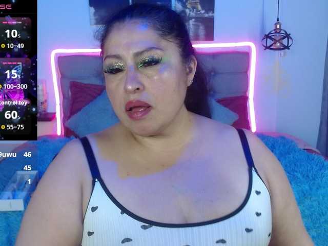 keyla01 live cam on BongaCams