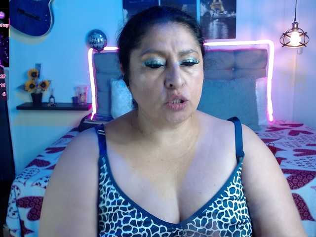 keyla01 live cam on BongaCams