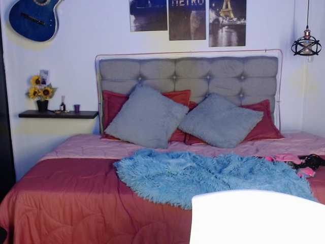 keyla01 live cam on BongaCams