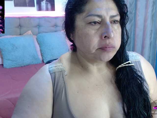 keyla01 live cam on BongaCams
