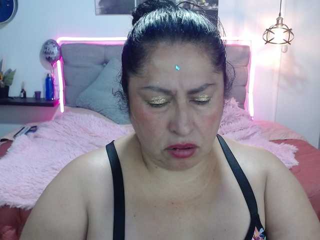 keyla01 live cam on BongaCams