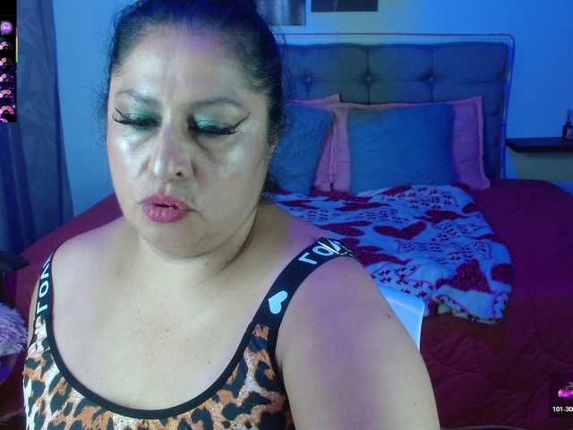 keyla01 live cam on BongaCams