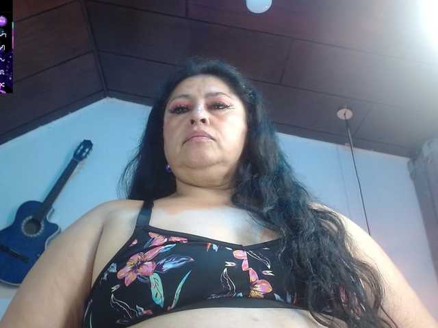 keyla01 live webcam show