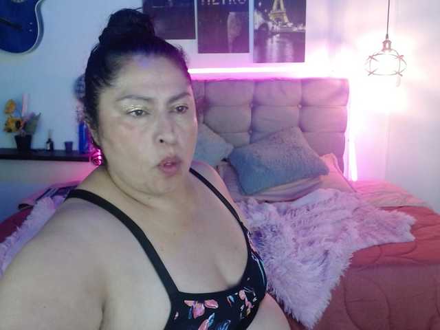 keyla01 live cam on BongaCams