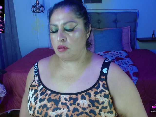 keyla01 live cam on BongaCams