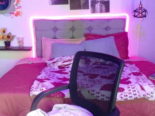 keyla01 live cam preview