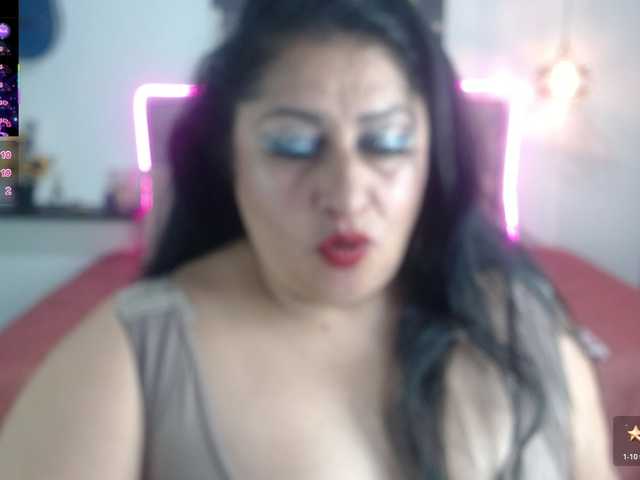 keyla01 live cam on BongaCams