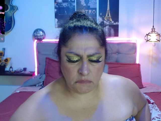 keyla01 live webcam show