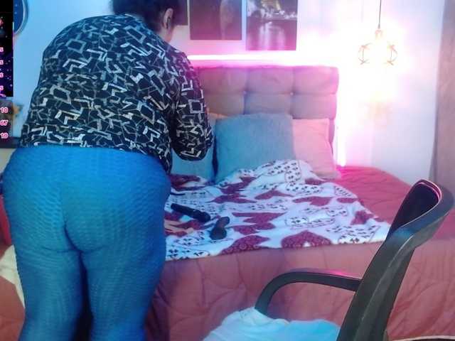 keyla01 live cam on BongaCams