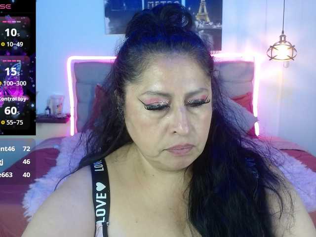 keyla01 live cam on BongaCams