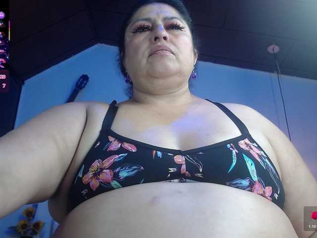 keyla01 live webcam show