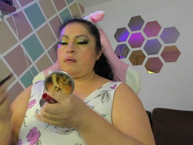 keyla01 live cam on BongaCams