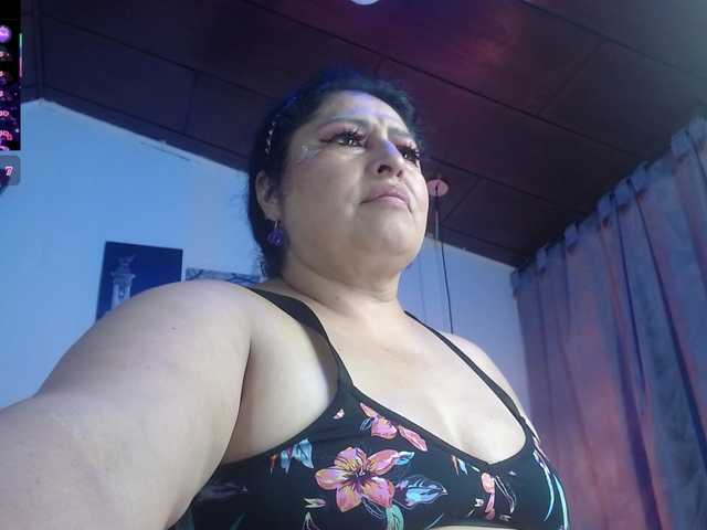 keyla01 live webcam show