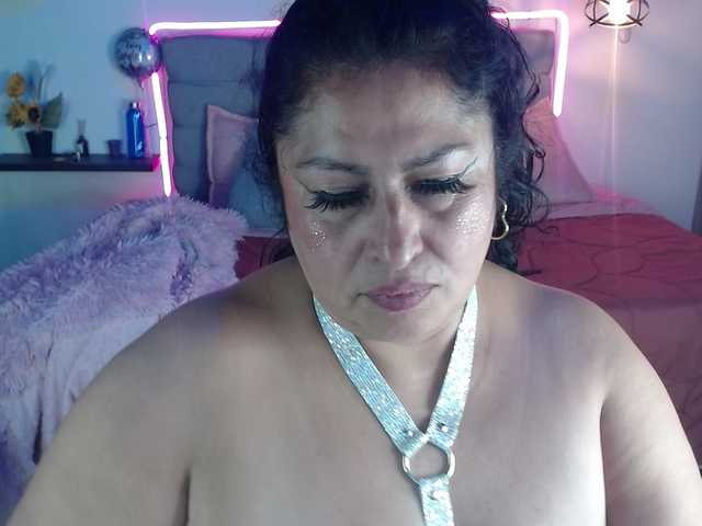 keyla01 live cam on BongaCams
