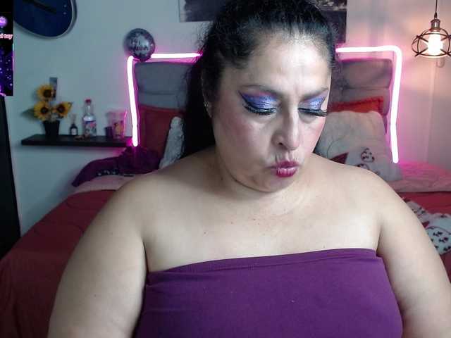 keyla01 live cam on BongaCams