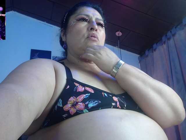 keyla01 live webcam show