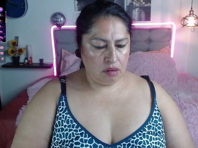 keyla01 live webcam show