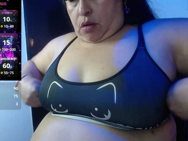 keyla01 live cam on BongaCams