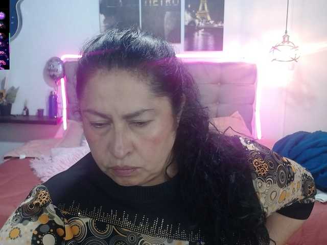 keyla01 live cam on BongaCams