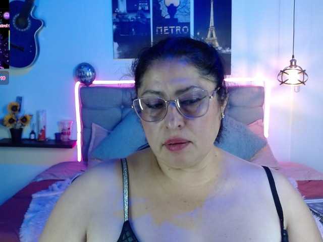 keyla01 live cam on BongaCams