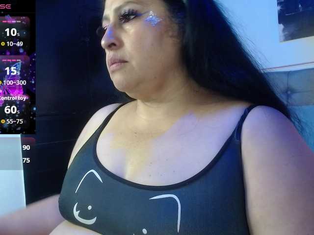 keyla01 live cam on BongaCams