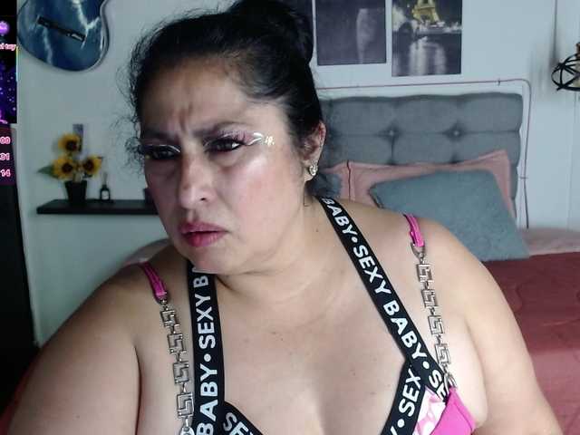 keyla01 live webcam show