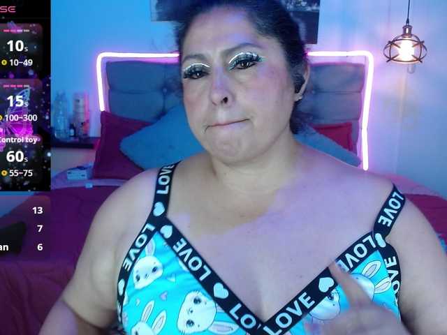 keyla01 live cam on BongaCams