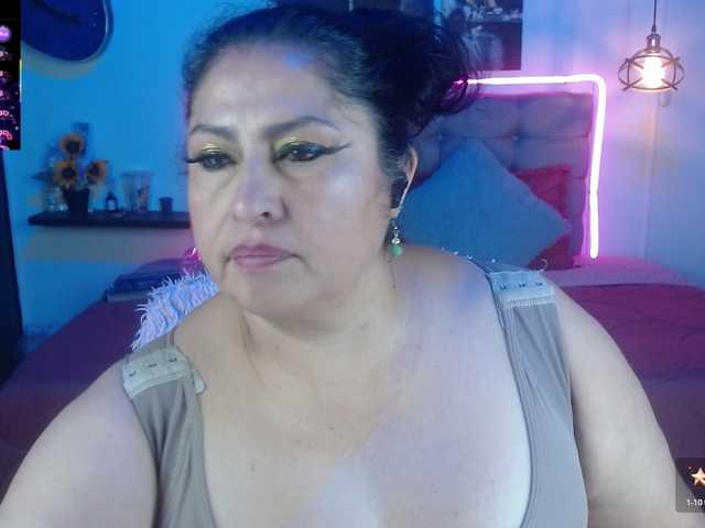 keyla01 live cam on BongaCams