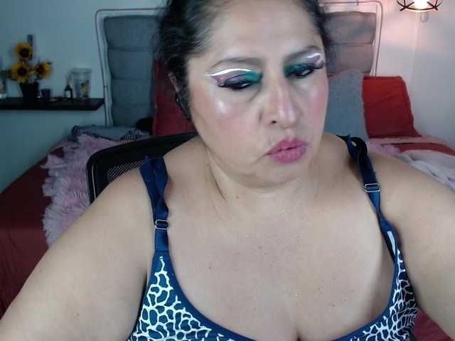 keyla01 live cam on BongaCams