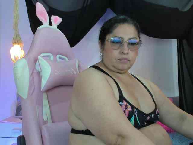 keyla01 keyla01