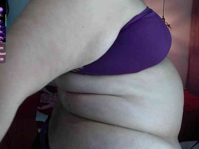 Keyla01's cam show statistics and live stream