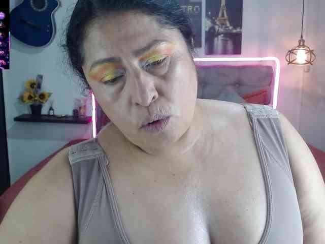 keyla01 keyla01