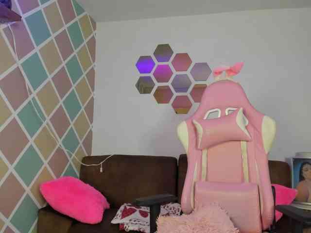 keyla01 keyla01