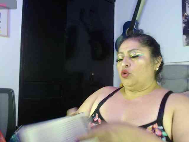 keyla01 keyla01