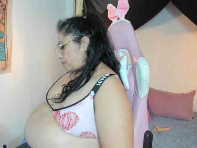keyla01 keyla01