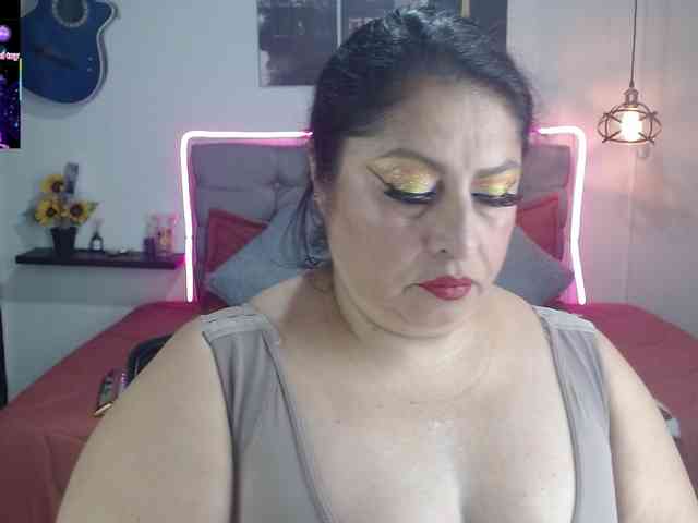 keyla01 keyla01