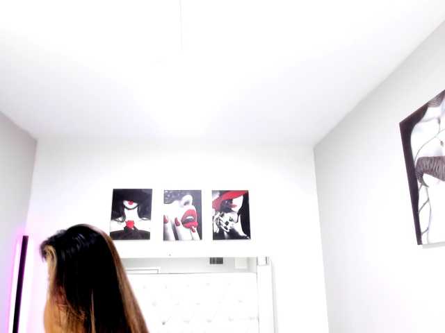 AshleyRobert