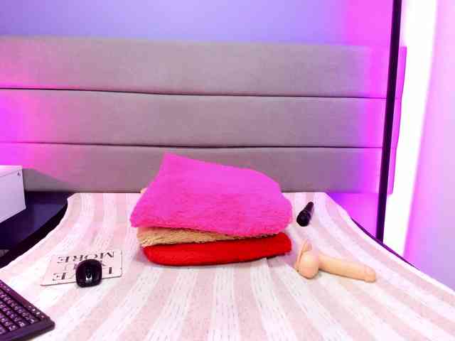 AshleyRobert webcam
