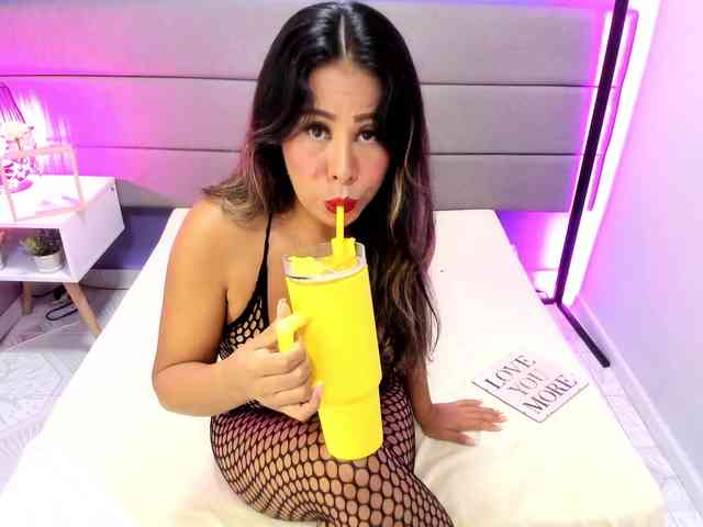 AshleyRobert webcam