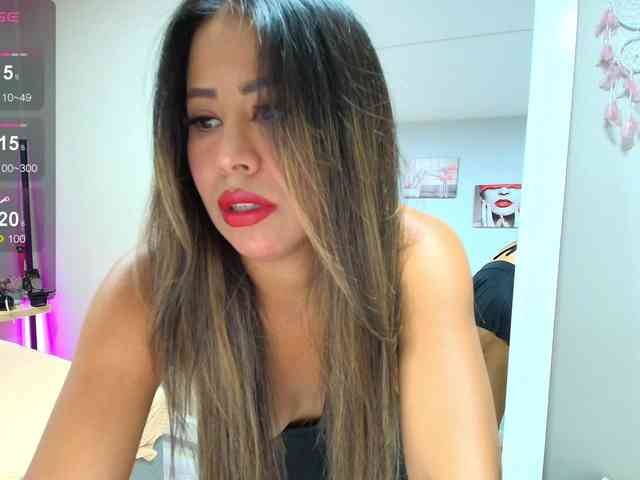 AshleyRobert webcam