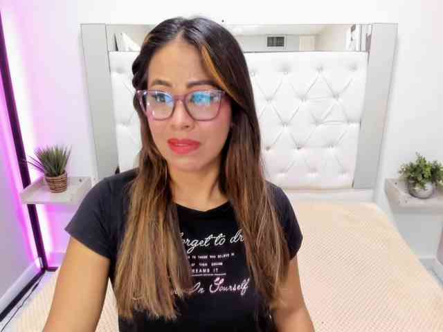 AshleyRobert