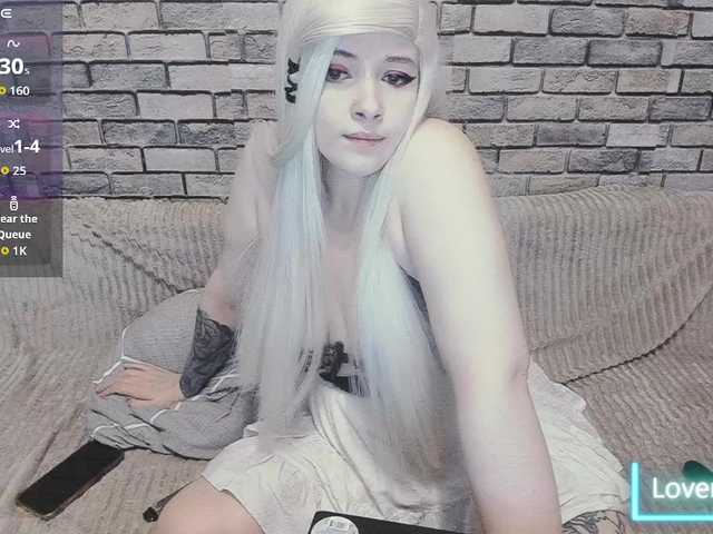 Mikky_lovense live cam preview