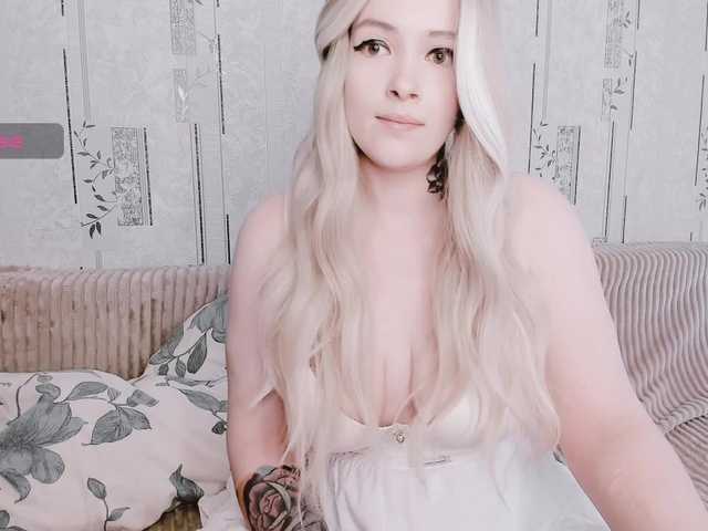 GeraBrown live cam on BongaCams