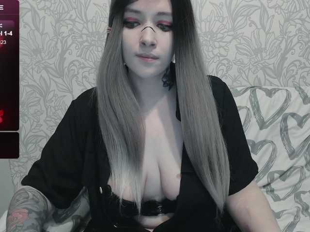 GeraBrown's BongaCams show and profile
