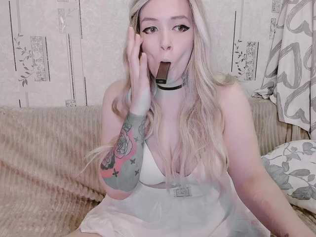 GeraBrown live cam on BongaCams