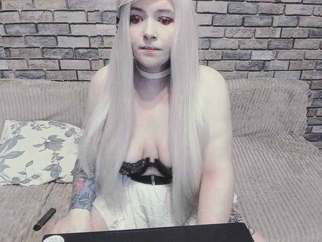 Mikky_lovense live cam preview