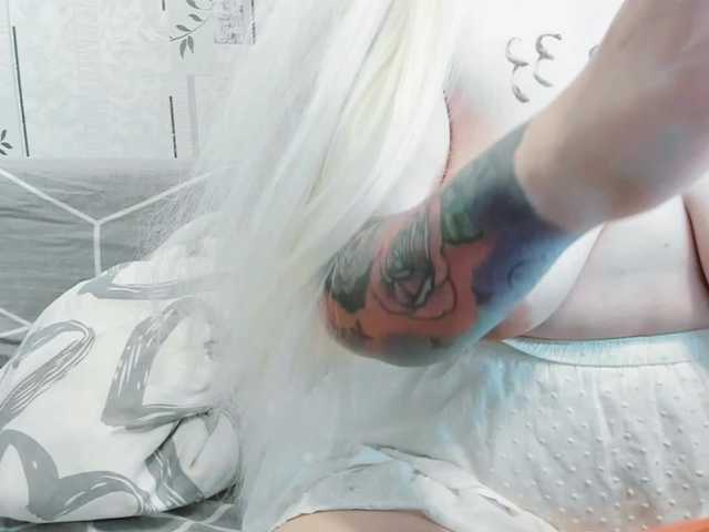 GeraBrown live cam on BongaCams