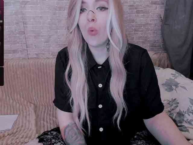 your_woman webcam